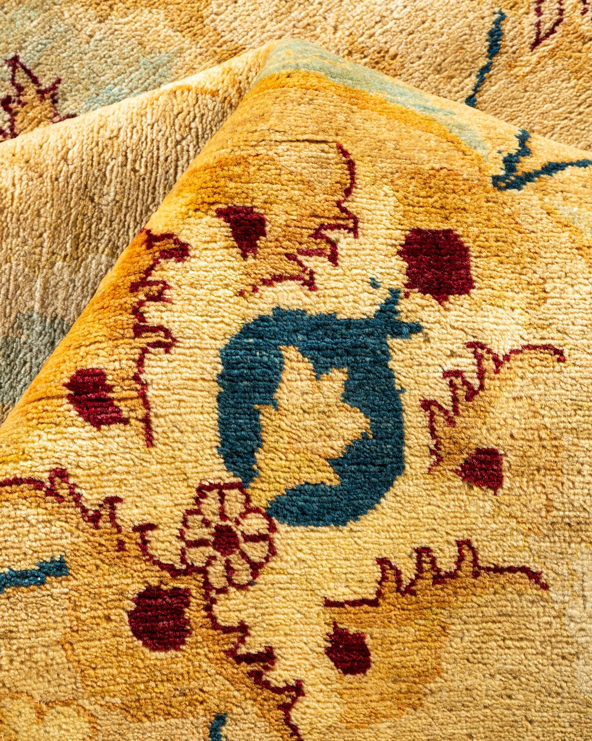 Autre Tapis traditionnel Mogul jaune unique fait à la main, unique en son genre en vente