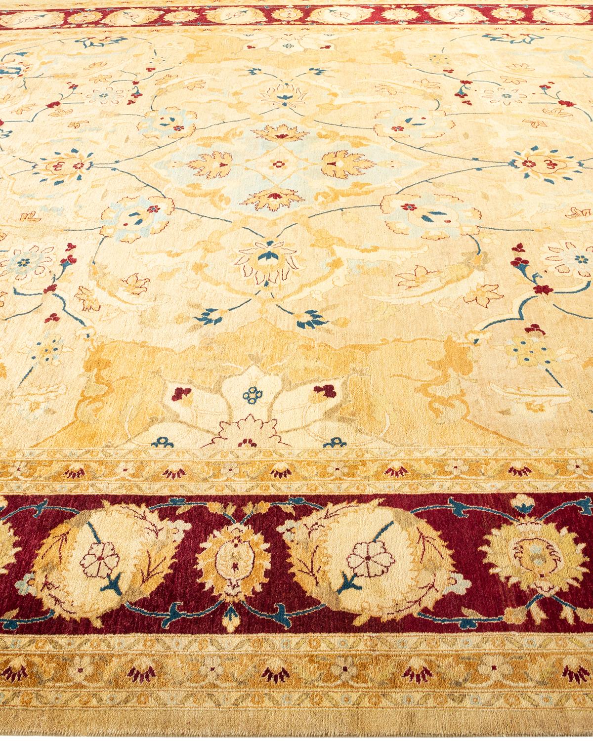 Tapis traditionnel Mogul jaune unique fait à la main, unique en son genre Neuf - En vente à Norwalk, CT
