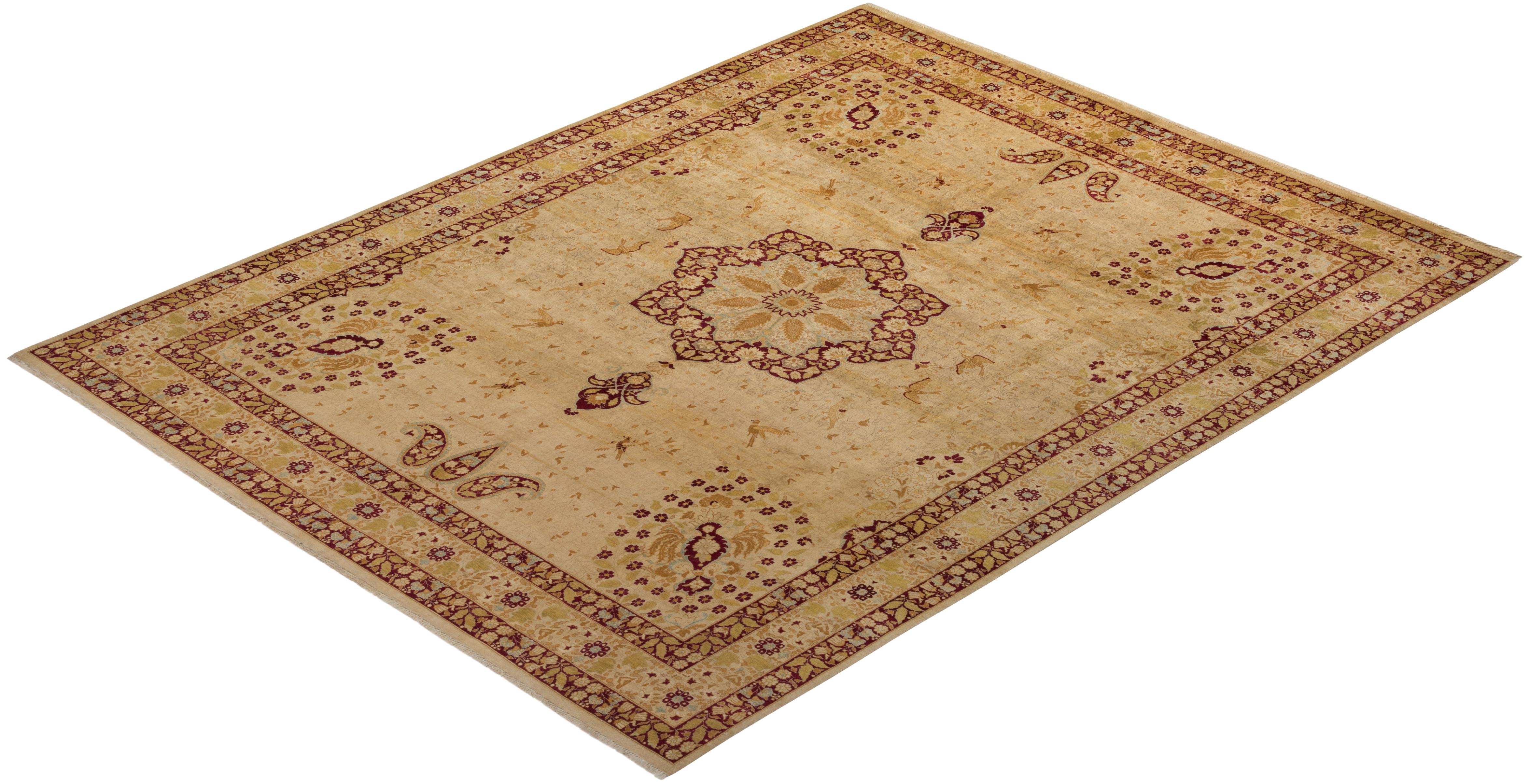 Avec leurs palettes discrètes et leurs motifs allover, les tapis de la collection Mogul apporteront une sophistication intemporelle à n'importe quelle pièce. Influencés par un éventail de motifs turcs, indiens et persans, les artisans qui tissent à