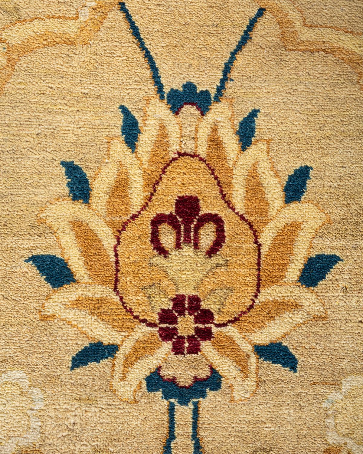 Tapis traditionnel Mogul jaune unique fait à la main, unique en son genre Neuf - En vente à Norwalk, CT