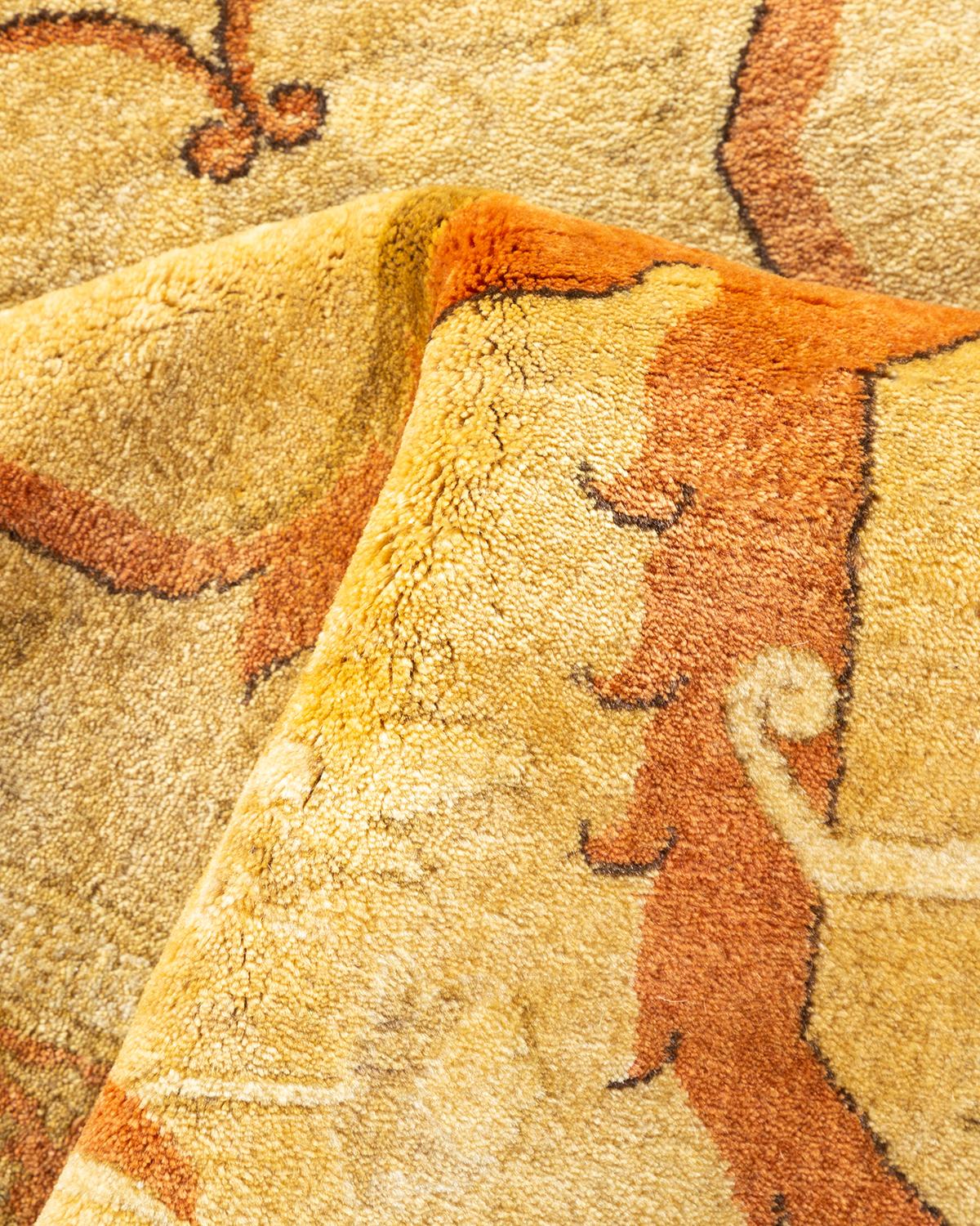 Autre Tapis traditionnel Mogul jaune unique fait à la main, unique en son genre en vente