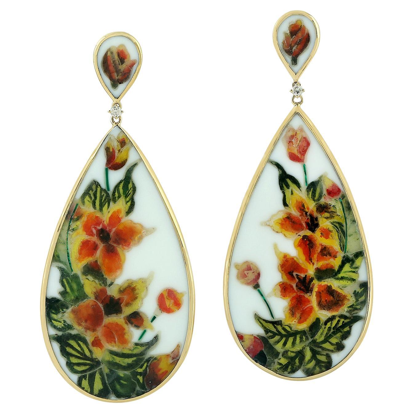 Orecchini pendenti in marmo dipinti a mano con diamanti, unici nel loro genere