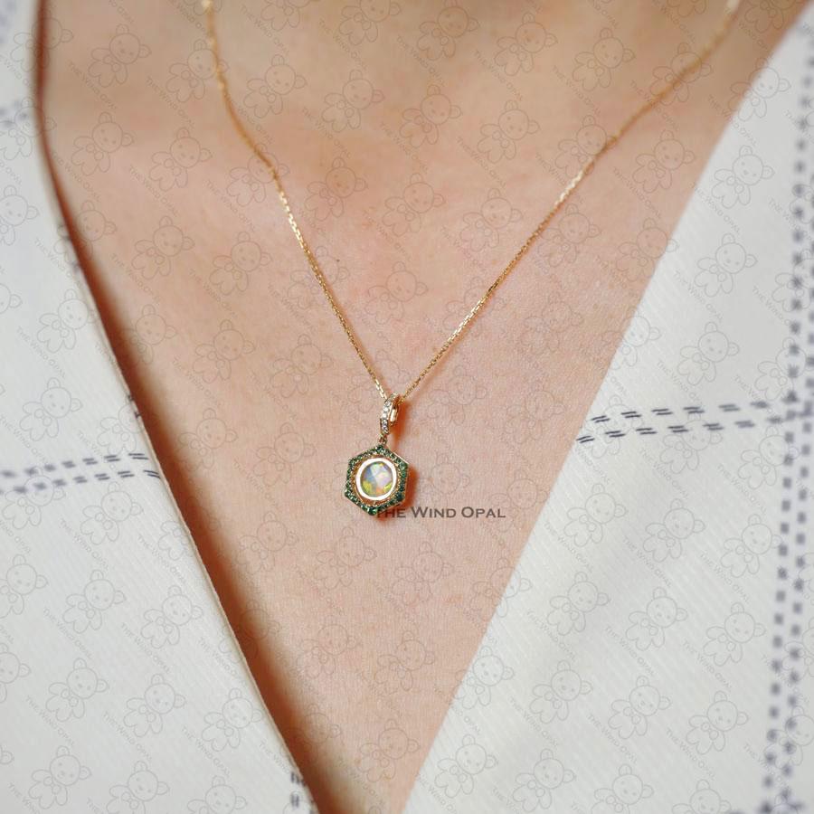 One of a Kind Hexagon Two Sides Sime Black Opal Diamond Tsavorite Necklace 18k G For Sale 4