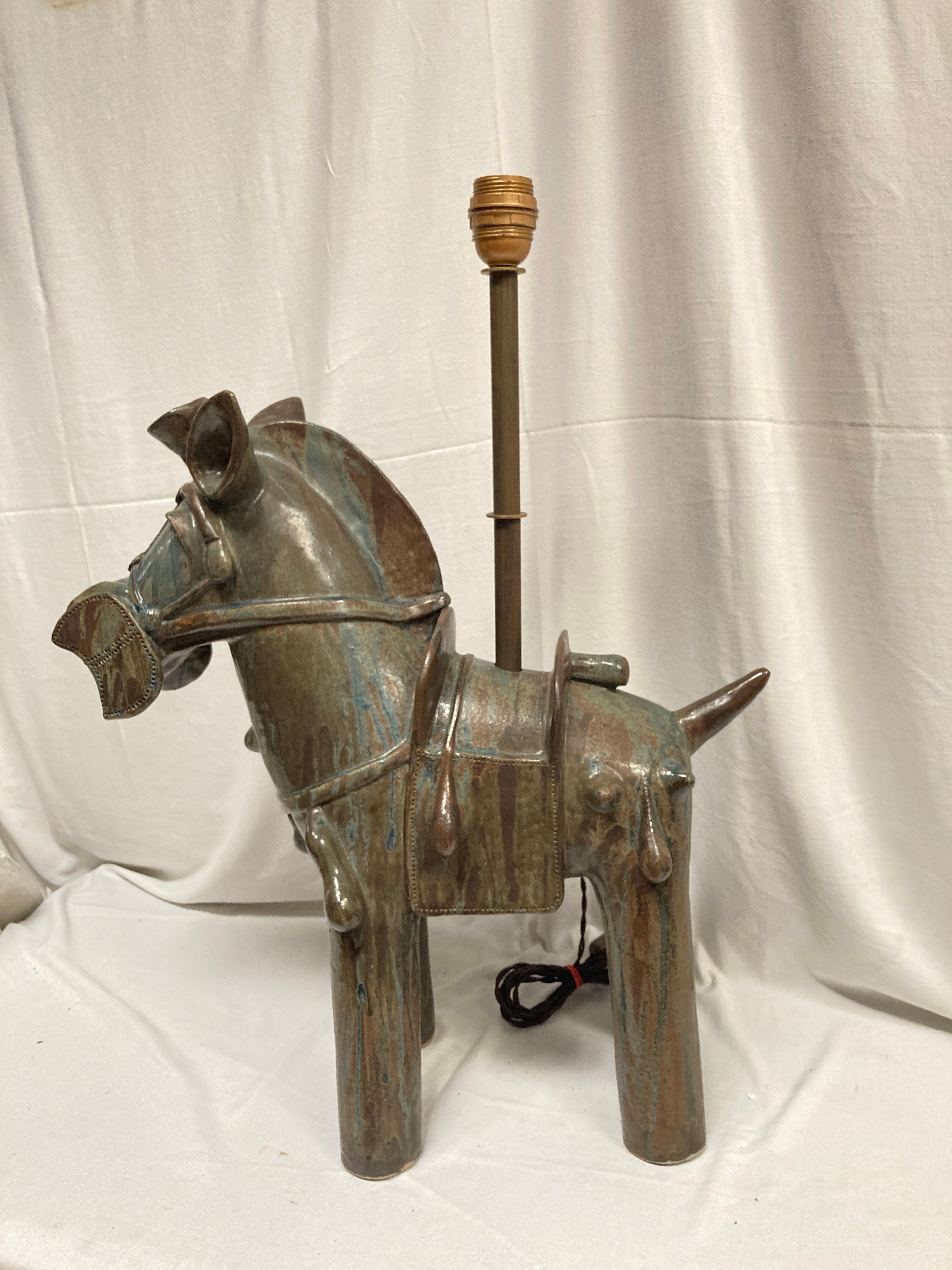 Lampe unique en poterie Studio A 
