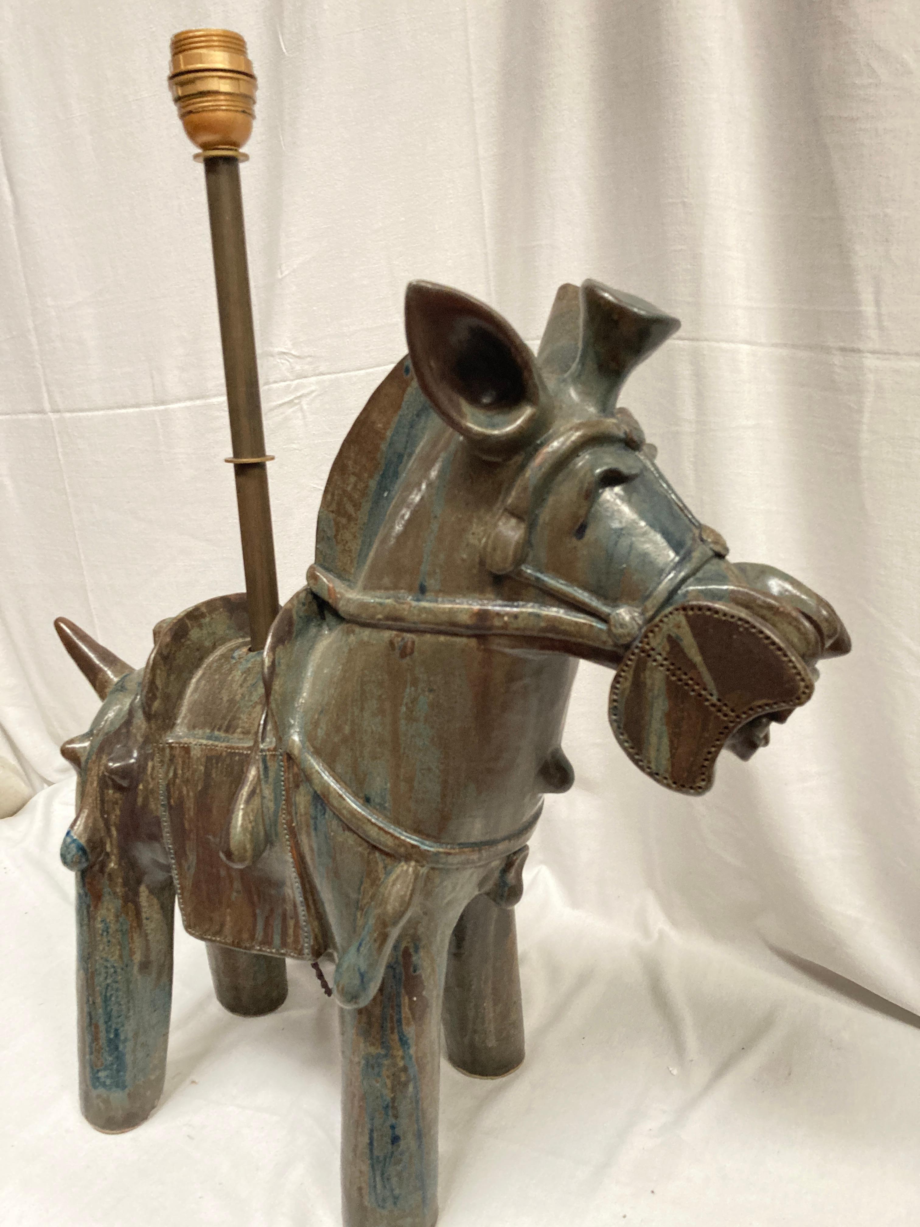Lampe unique en poterie Studio A 