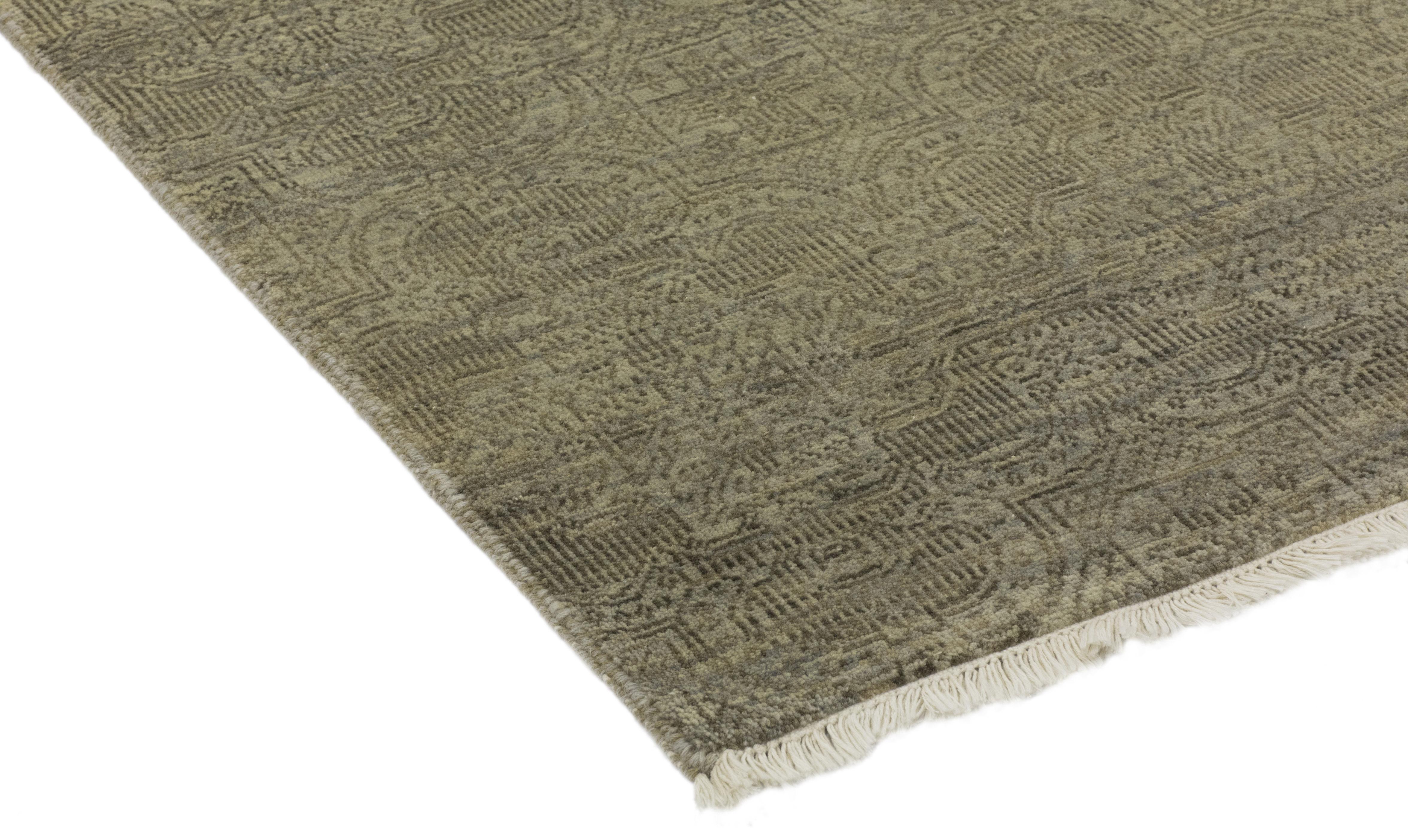 Color: Grey, made in India. 100% wool. Fresh, spirited, and above all, luxurious, the rugs of the Modern collection can invigorate a traditional room as gracefully as they can ground a more contemporary space. Regardless of their color and style,