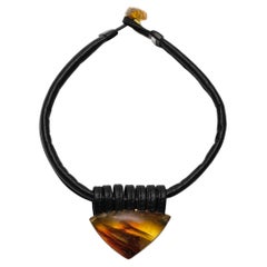 One-of-a-Kind Necklace in Amber and Leather from the Danish Brand Monies