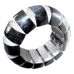 Pulsera escultórica Pomellato de plata de ley, única y original de los años 80
