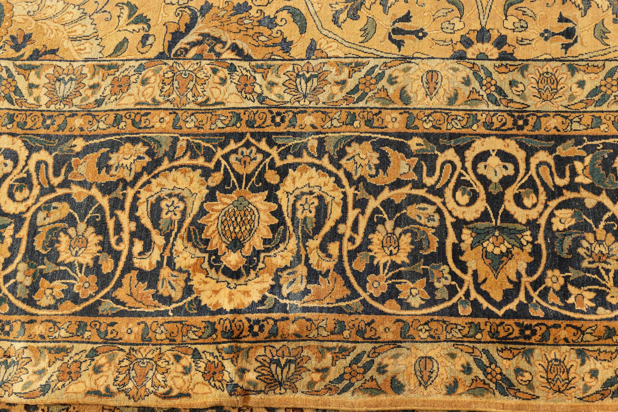 Oversized Antique Persian Kirman Handmade Wool Rug In Good Condition For Sale In New York, NY