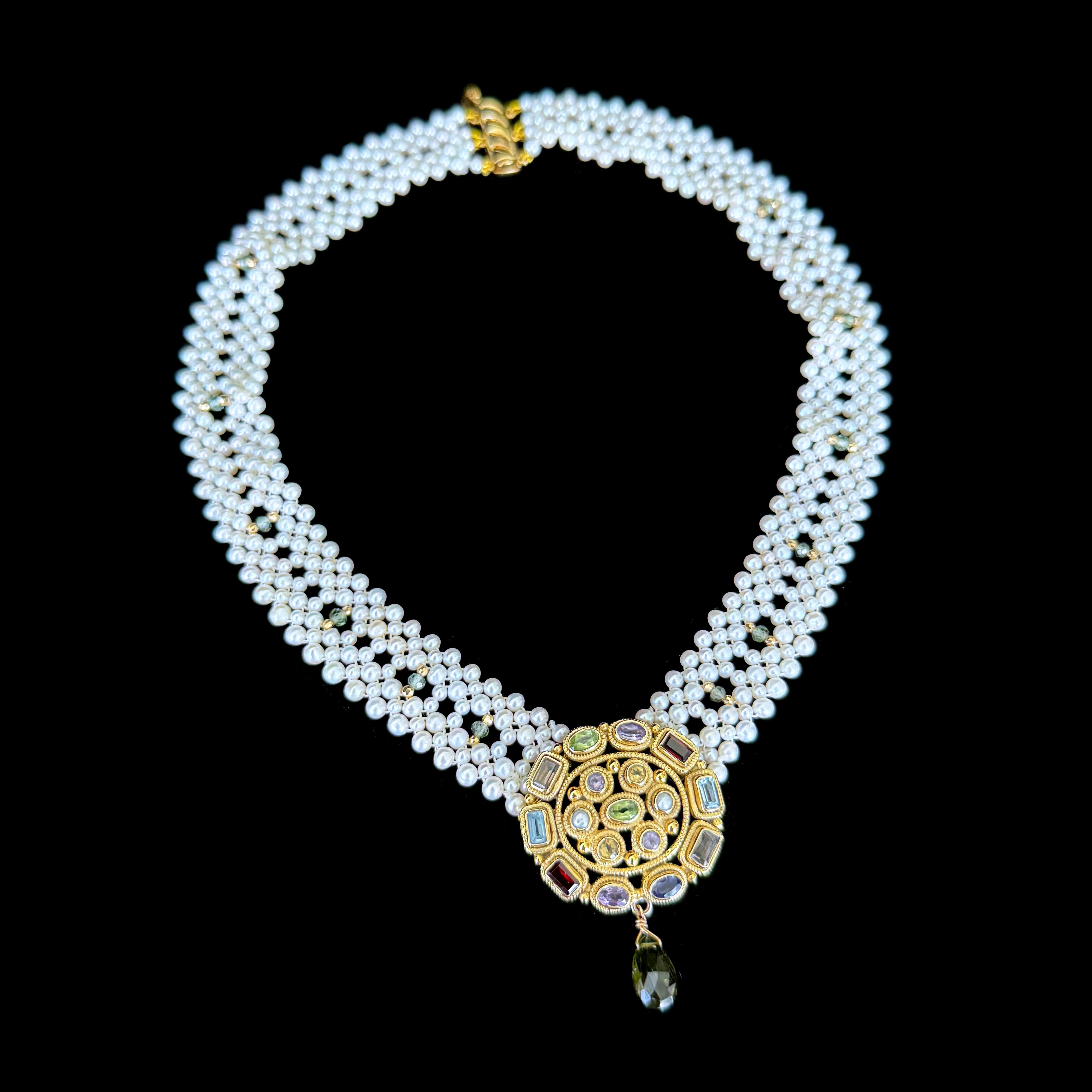 Collana intrecciata di perle con centrotavola di pietre multiple, unica nel suo genere in vendita 2