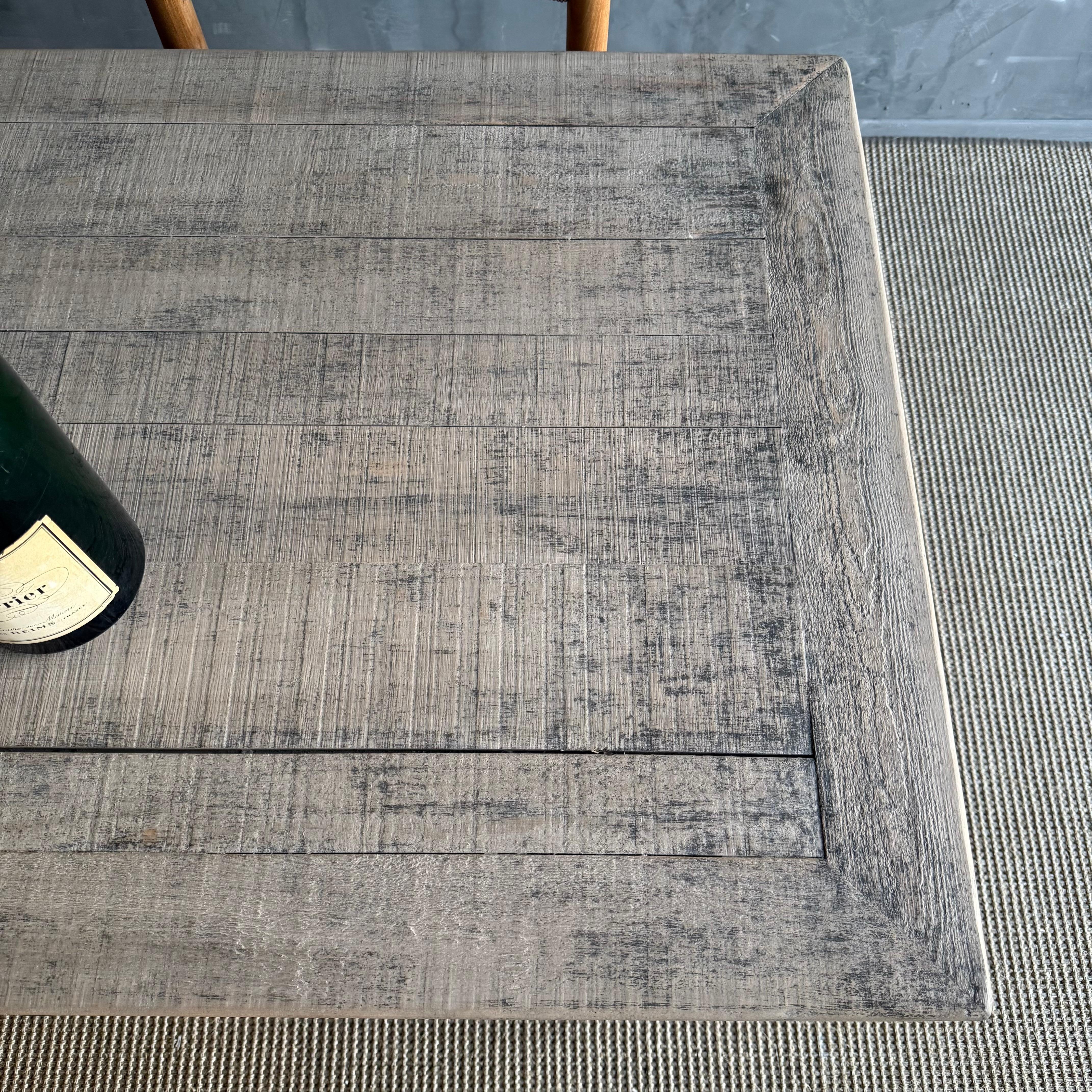 Table de travail ou de salle à manger récupérée, unique en son genre, avec pieds tournés et tiroirs fonctionnels en vente 12