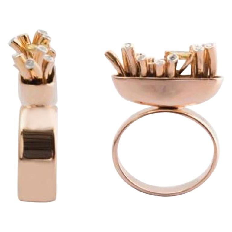 Articulate Your One of a Kind with White and Yellow Diamond Rose Gold Ring For Sale