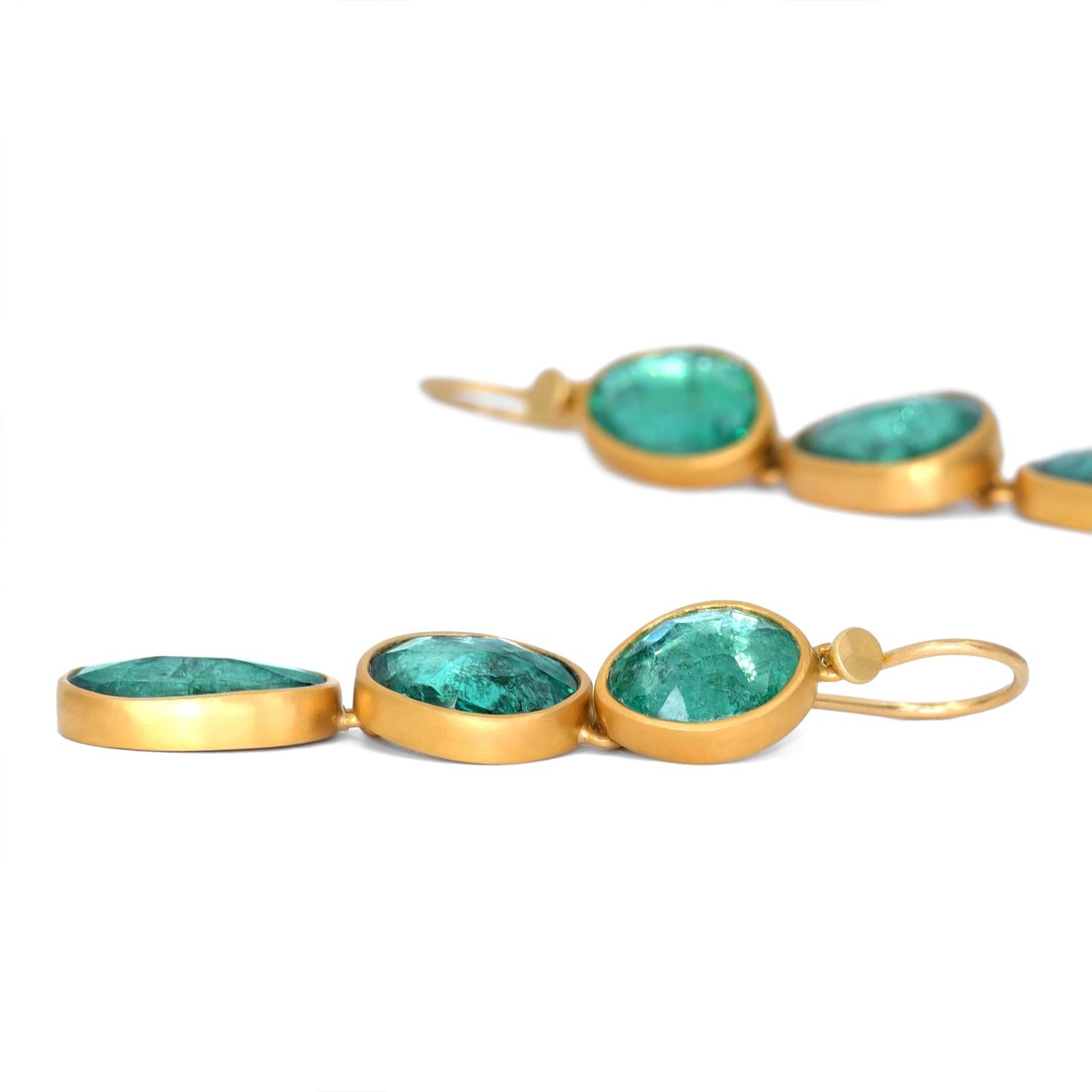 One of a Kind Rose-Cut Emerald 22k Gold Triple Drop Earrings, Lola Brooks 2023 In New Condition In Dallas, TX