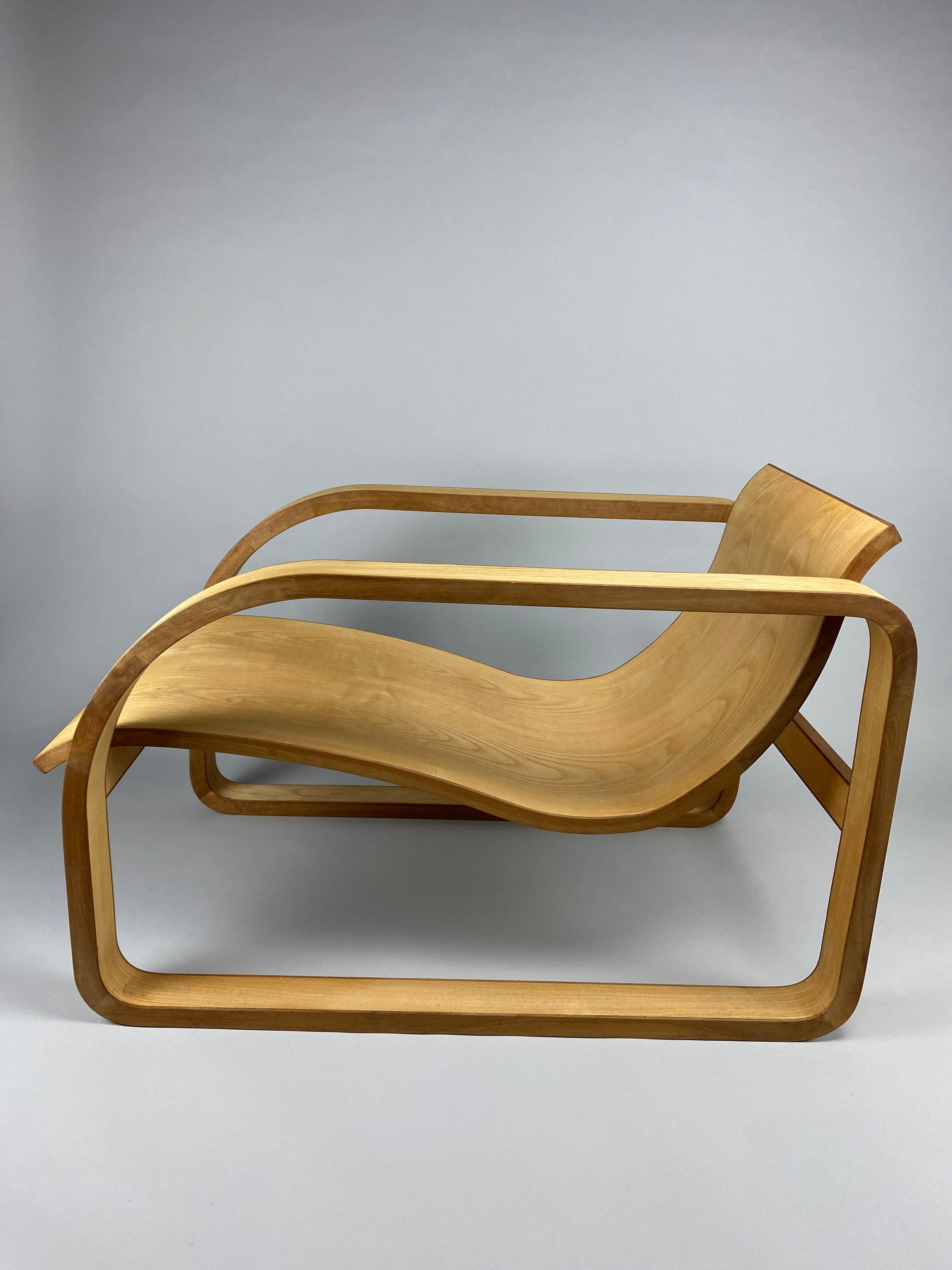 Late 20th Century One of a Kind Sculptural 1990's Lounge Chair For Sale