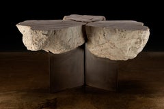 Tabouret sculptural unique en son genre en pierre volcanique et acier de Costantini, Fortezza