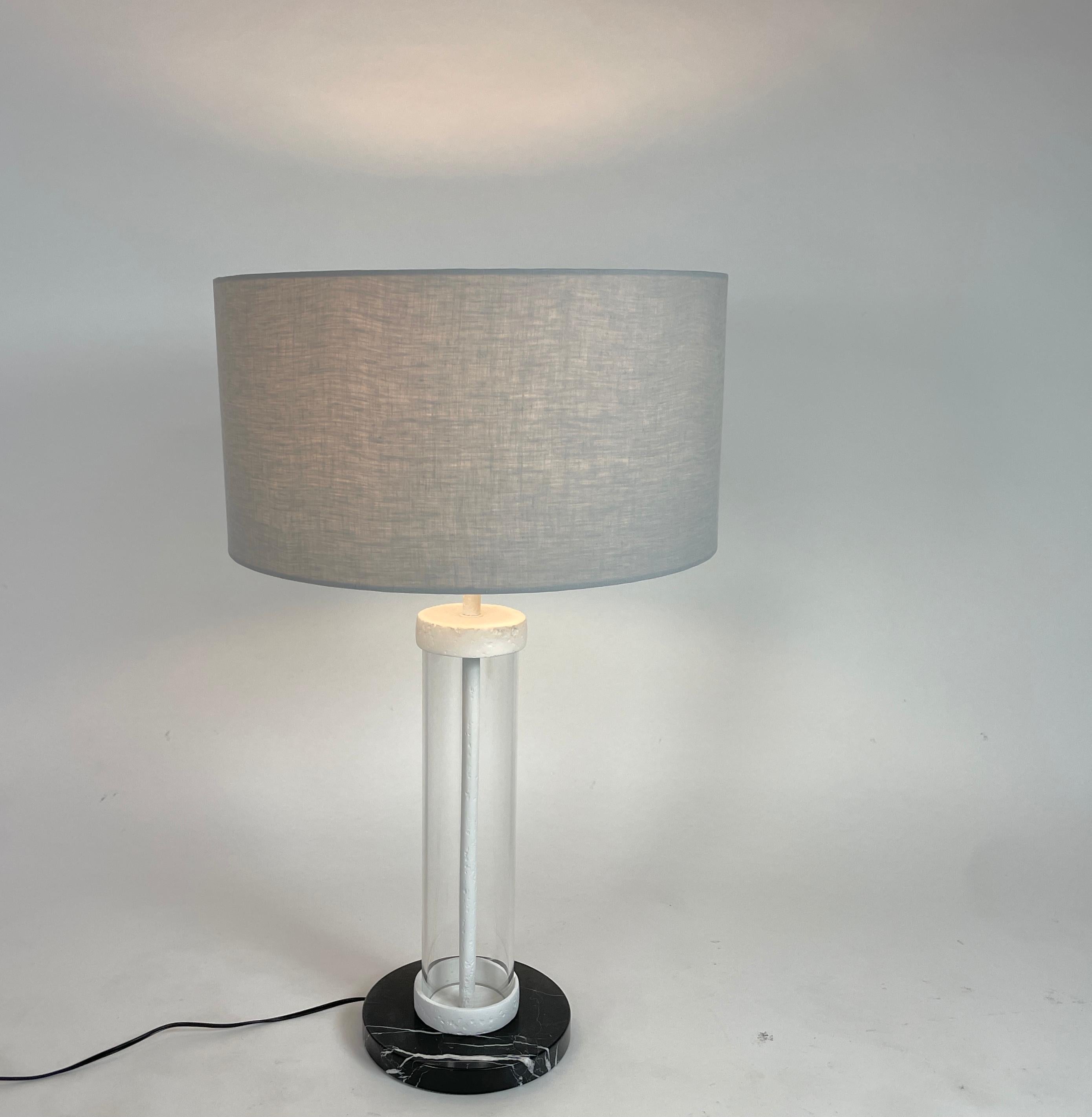 Moderne Lampe à poser unique en vente