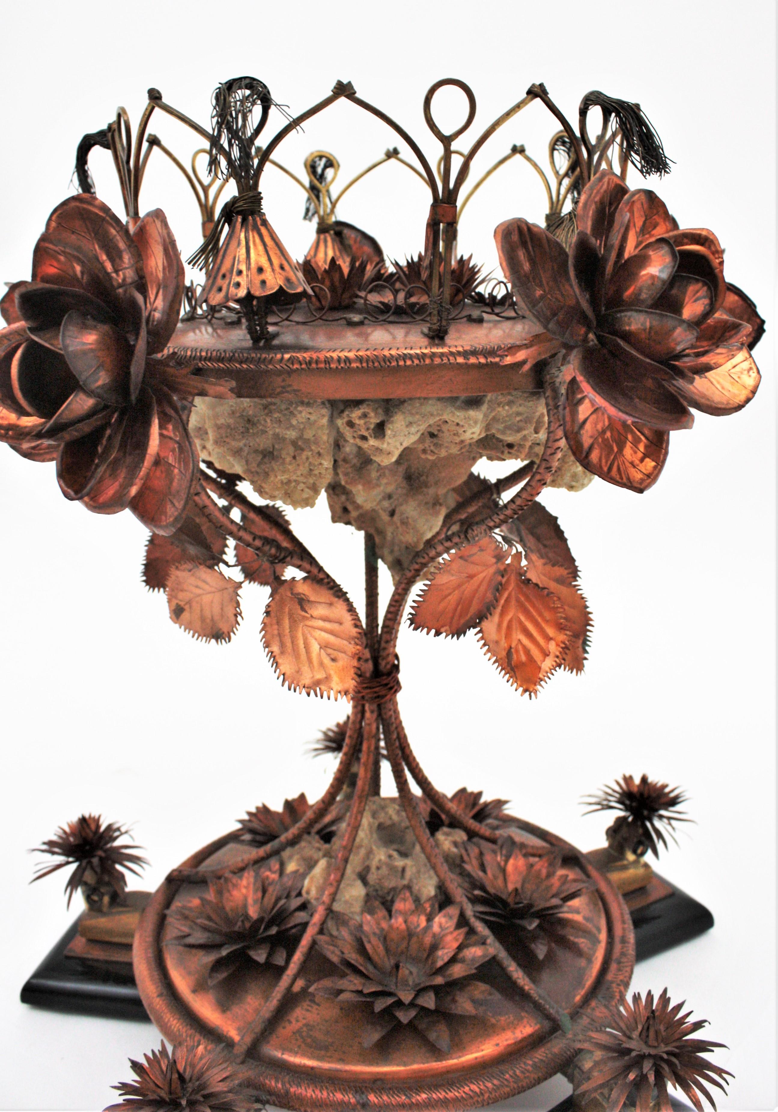 20th Century Foliage Floral Small Gueridon or Side Table in Copper, 1960s For Sale