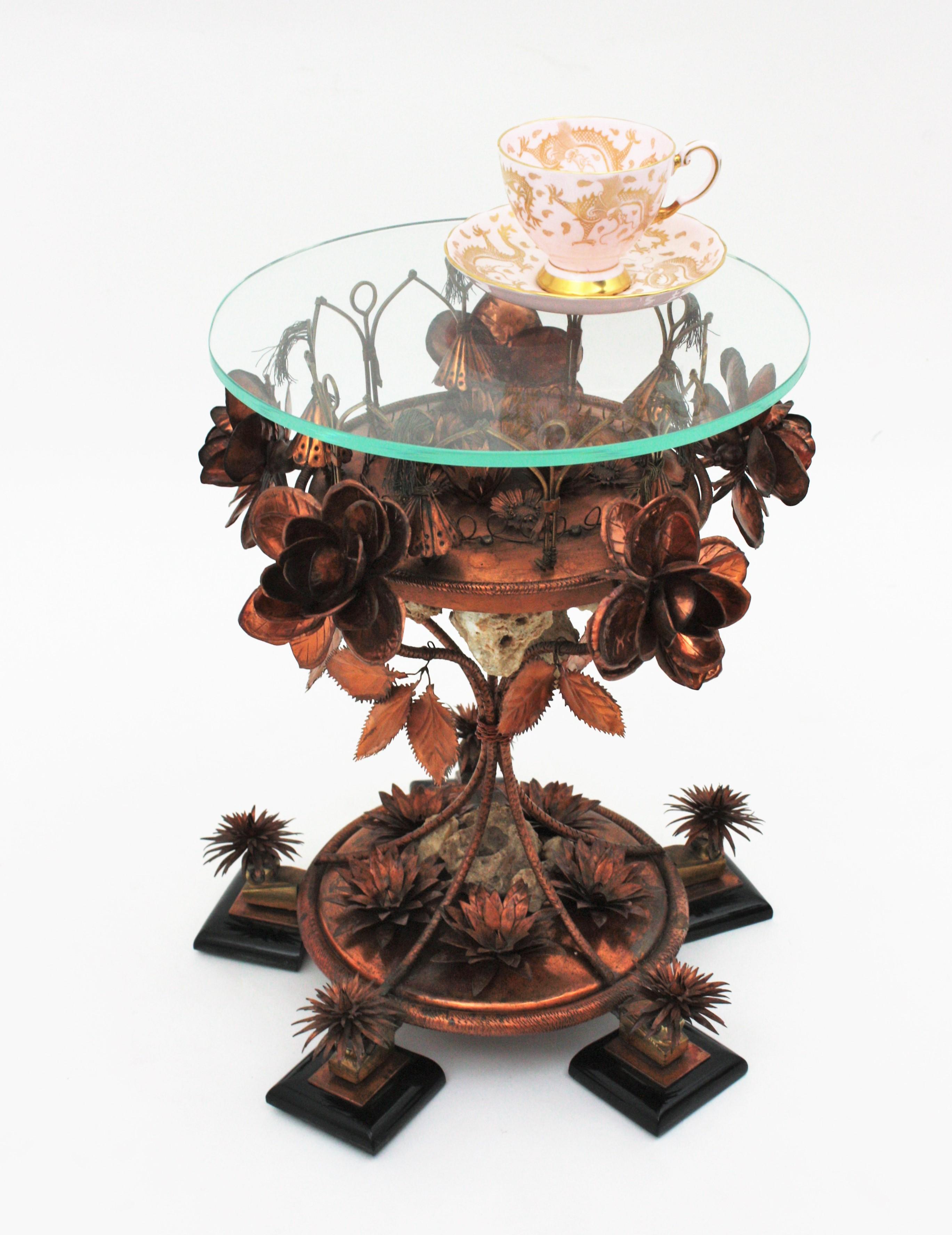 Foliage Floral Small Gueridon or Side Table in Copper, 1960s For Sale 2