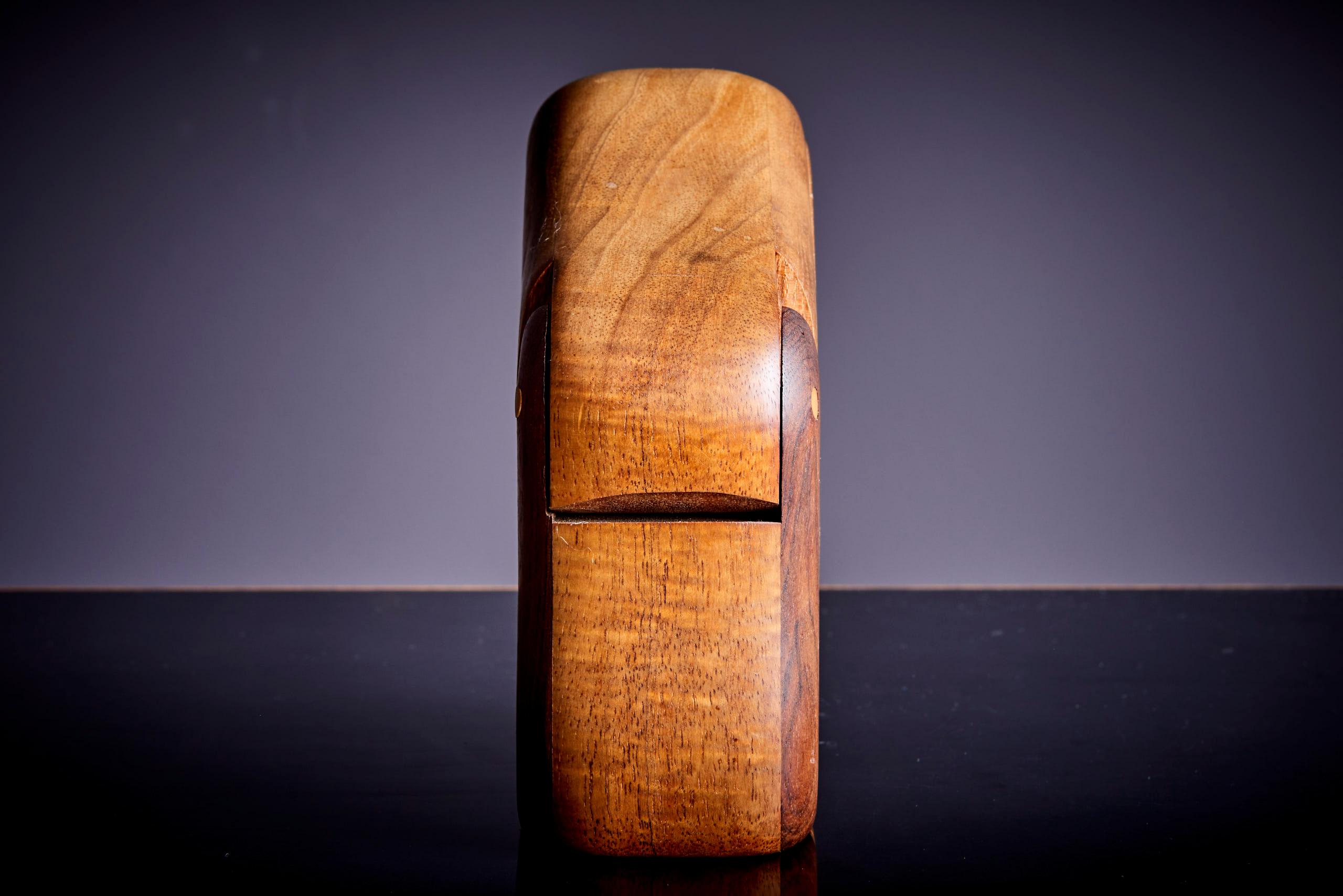 Absolute high end studio box by Charles B. Cobb. Made in American walnut.
A fantastic piece of American studio craft.

