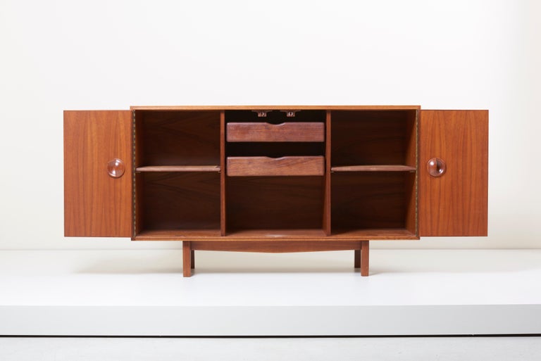 One of a Kind Studio Sideboard or Cabinet by John Kapel Studio, US, 1960s In Excellent Condition For Sale In Berlin, DE
