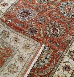 Traditional Handwoven Luxury Wool Rust / Ivory Area Rug