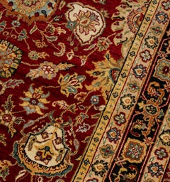 Traditional Handwoven Luxury Wool Red / Black Area Rug 4'2"x6'3"