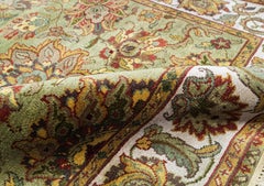 Hand Woven Luxury Wool Light Green / Ivory Area Rug