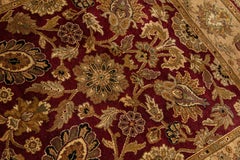 Traditional Handwoven Luxury Wool Red / Gold Area Rug