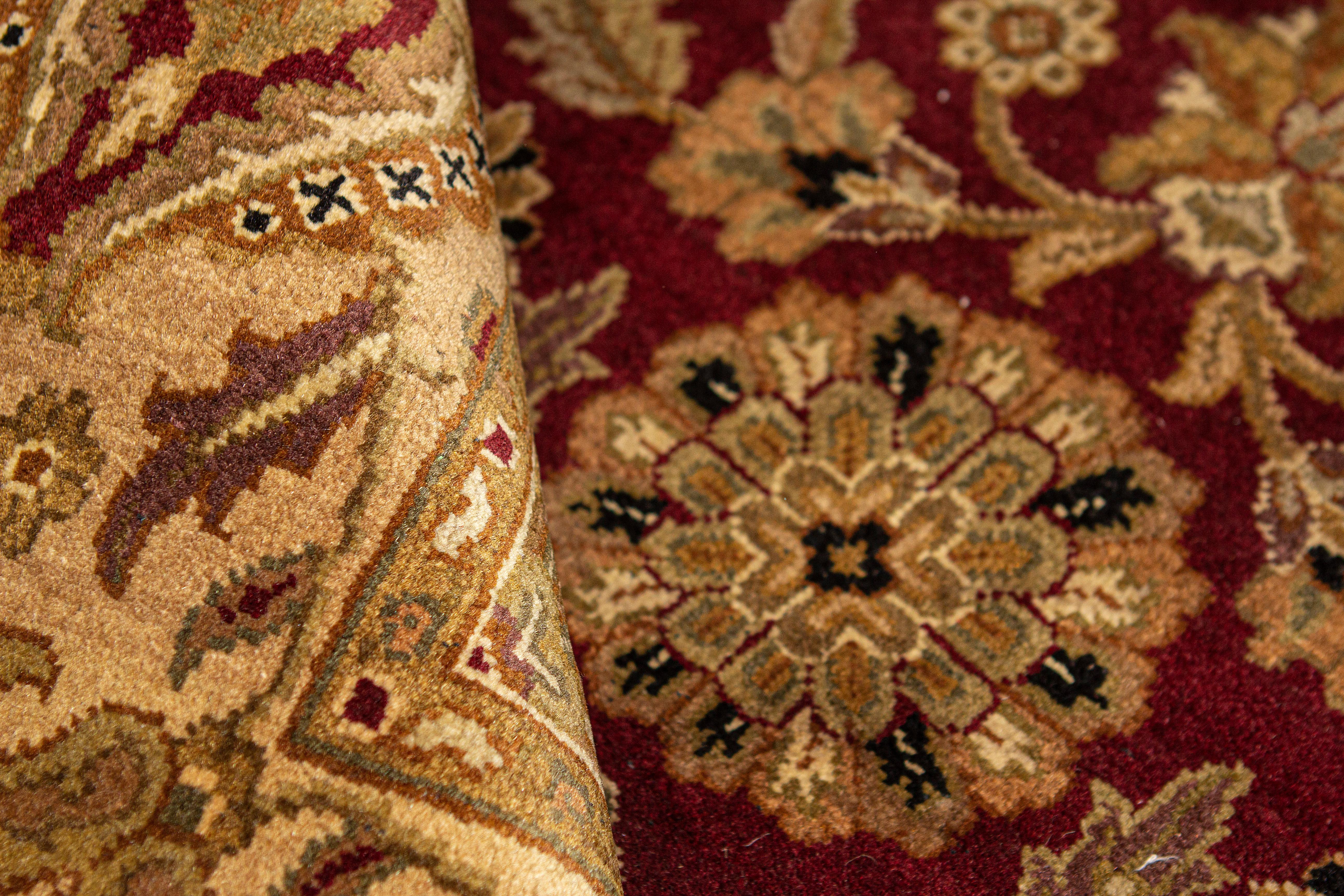 Indian Traditional Handwoven Luxury Wool Red / Gold Area Rug For Sale