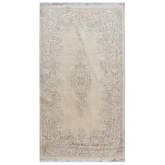 One-of-a-Kind Traditional Handwoven Wool Area Rug 4'-10" x 8'-10".
