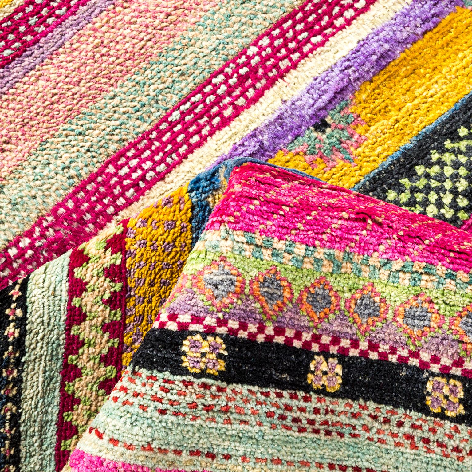 One of a Kind Tribal Wool Hand Knotted Area Rug, Magenta 1