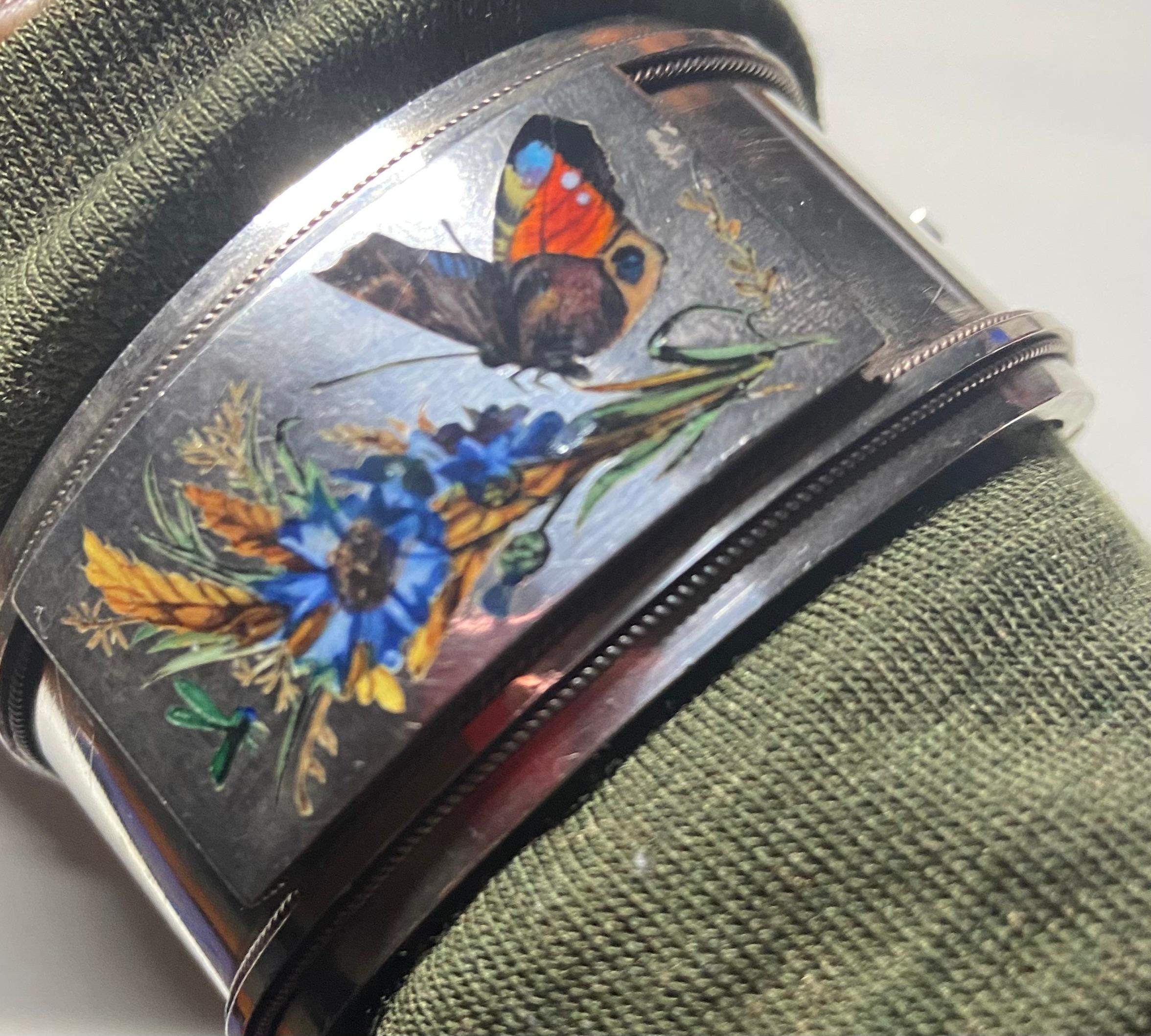 Bracciale vittoriano a farfalla unico nel suo genere In condizioni ottime in vendita a Stamford, CT