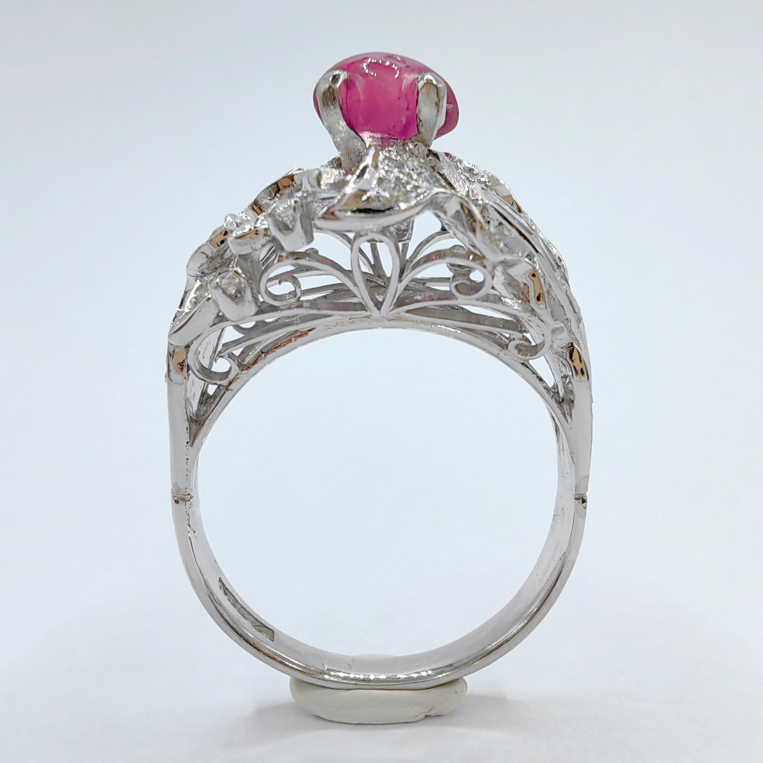 One-of-a-kind Vintage 1.52ct Freeform Ruby Edwardian Diamond Ring in Platinum In New Condition For Sale In Wan Chai District, HK