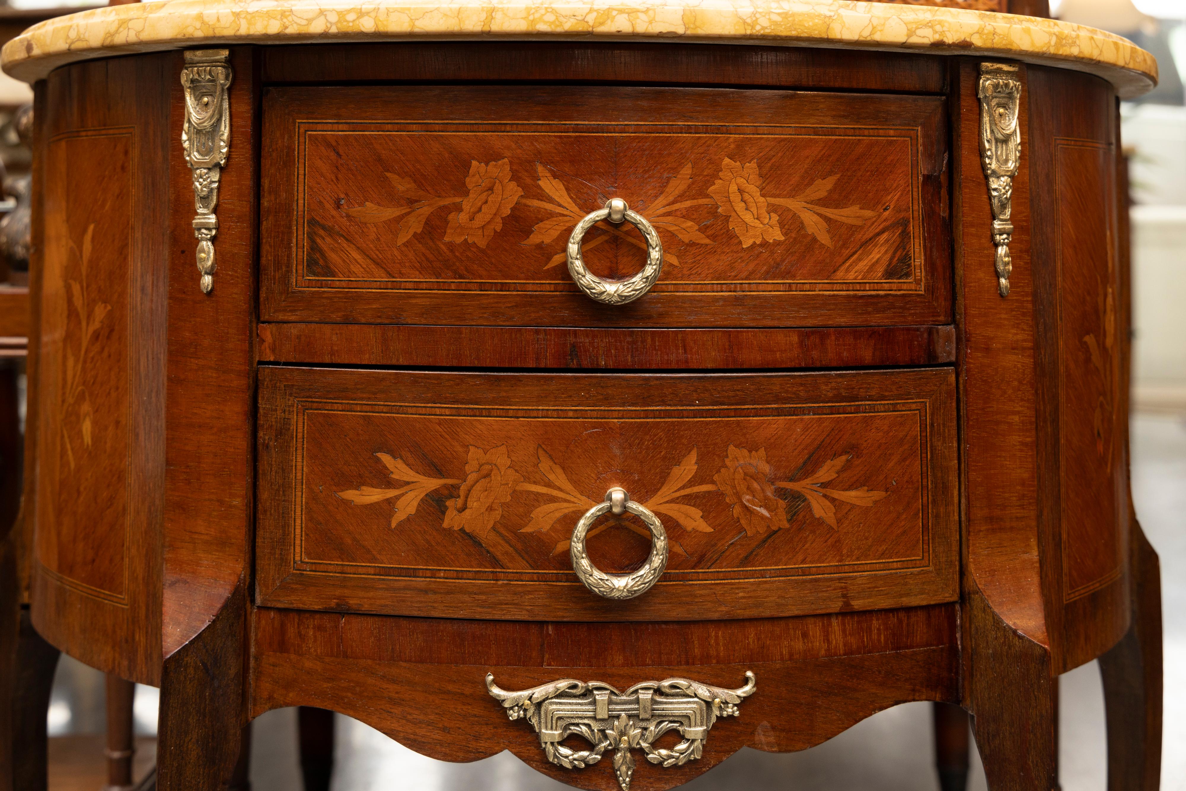 French Diminutive Louis XV Style Demilune Commodes with Marble Tops, Pair Available For Sale