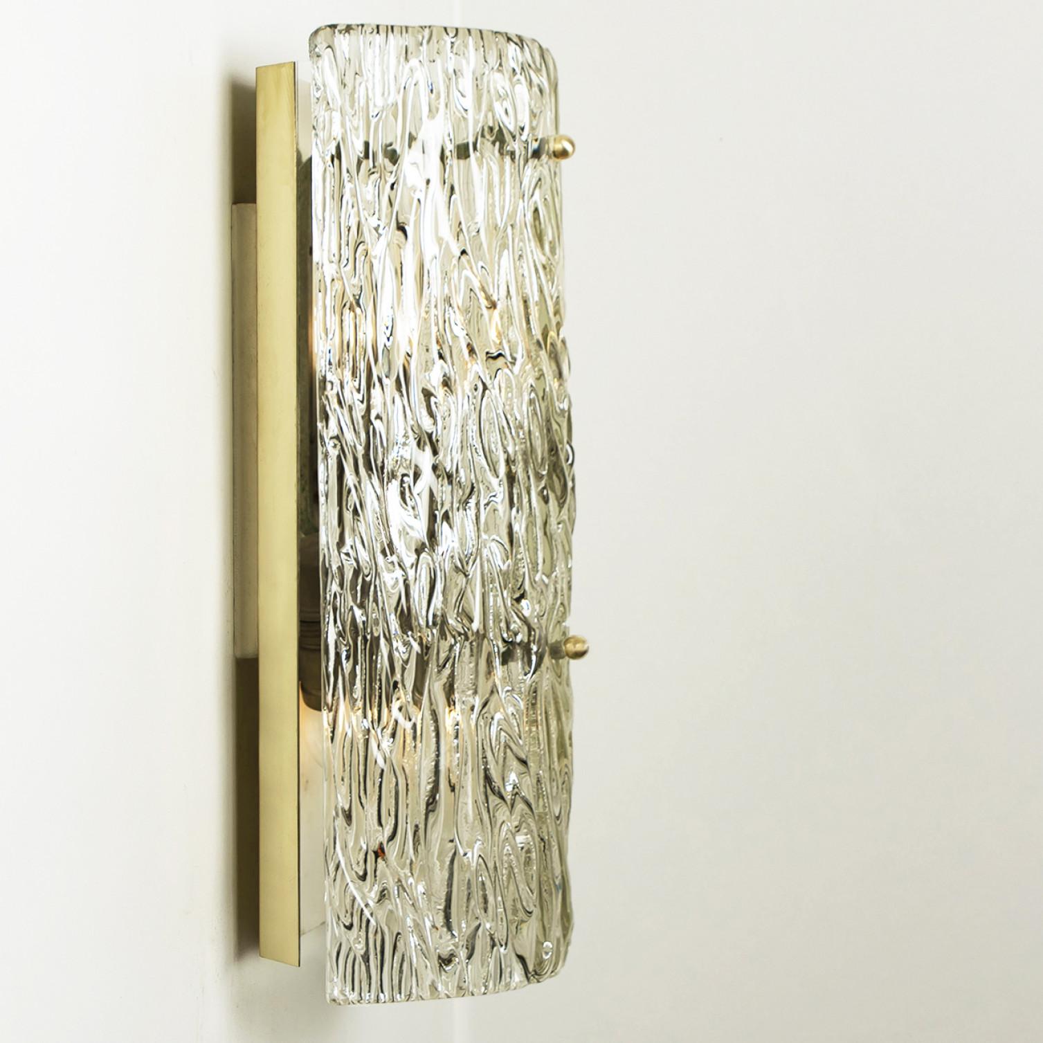 One of Four Large Modern Brass Ice Glass Wall Lights by J. T. Kalmar, 1960s For Sale 4