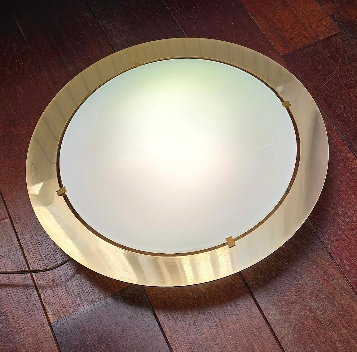 Eine von vier Limburg Flush Mount oder Wall Lights, Messing Opalglas, 1970er Jahre im Zustand „Gut“ im Angebot in Antwerp, BE
