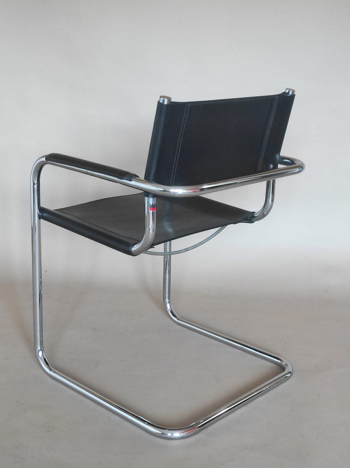 One Of Four Mart Stam Leather  Cantilever Chair By BLAHA Austria 1960s For Sale 2