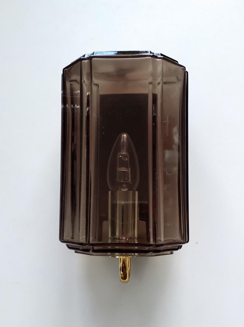 One of German Vintage Blown Glass Sconce Wall Light, 1960s In Good Condition For Sale In Berlin, DE