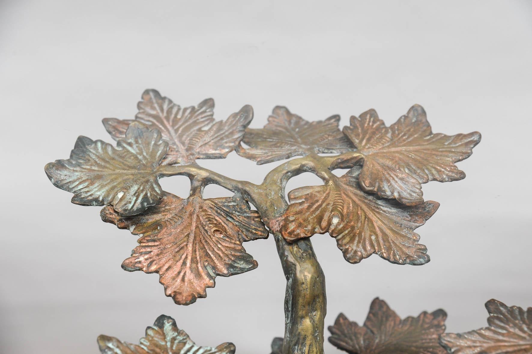 Fin du 20e siècle Guéridon en bronze unique en son genre d'Enzo Missoni en vente