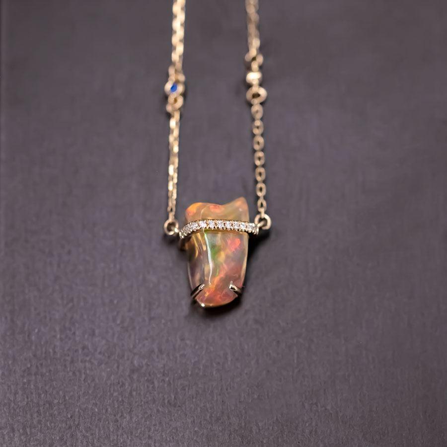 One-of-Kind Mexican Fire Opal & Diamond Sapphire Necklace 18K Yellow Gold In New Condition For Sale In Suwanee, GA