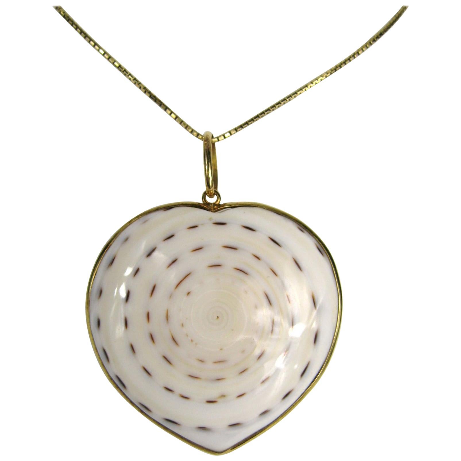 One of Kind Shell Heart Necklace wrapped in 18k uno a erre Gold For Sale