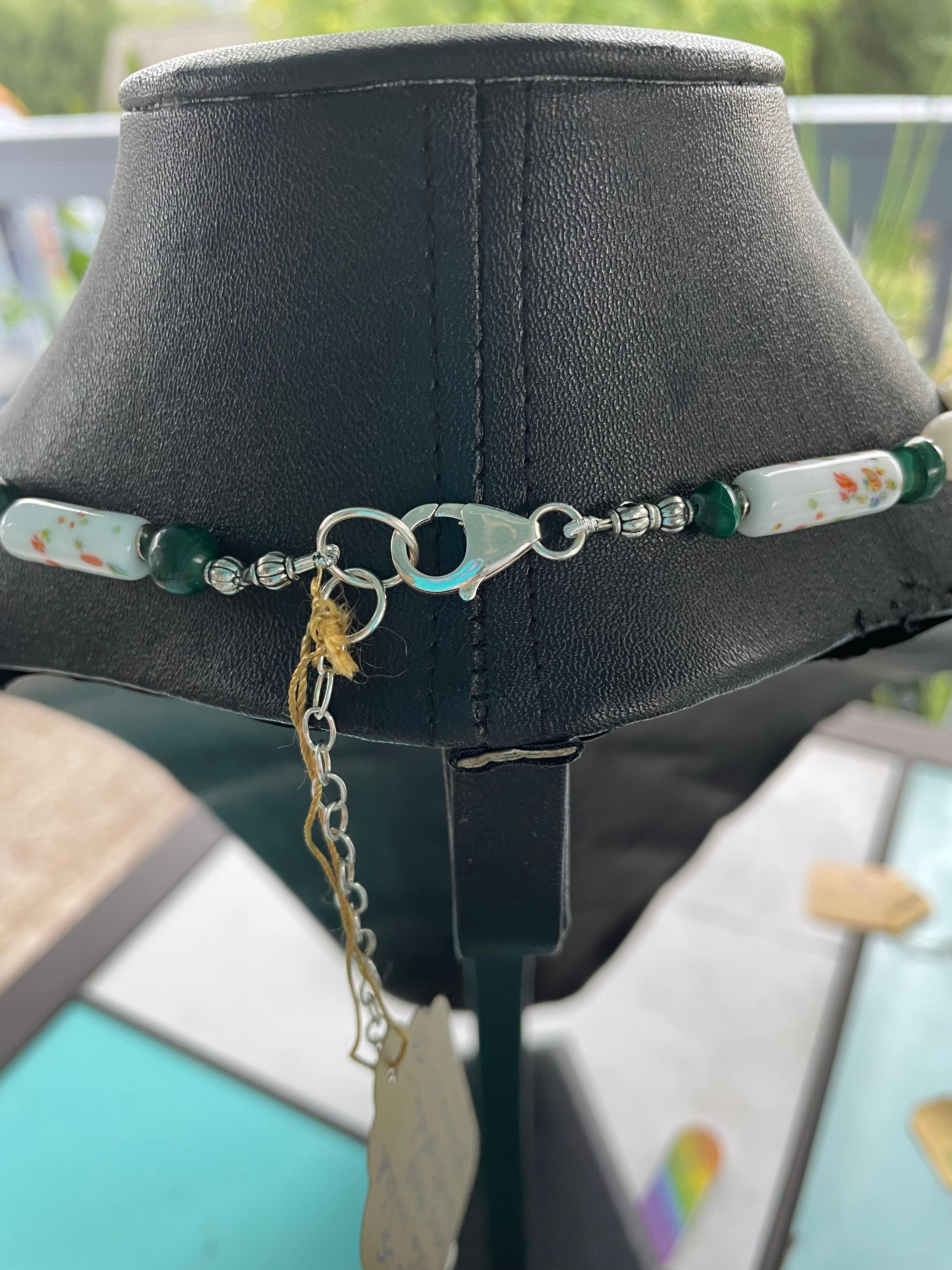 One of  kind , Southwest style, handmade, sterling silver, mother of pearl neckl In Good Condition For Sale In Pittsburgh, PA