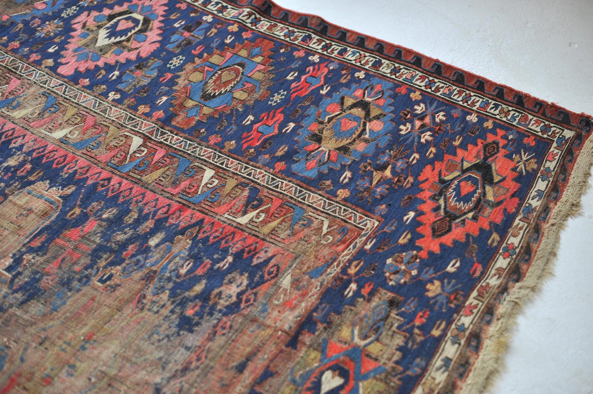 One-of-one Over-sized Palatial Antique Sumac Textile Rug, c.1910 For Sale 1