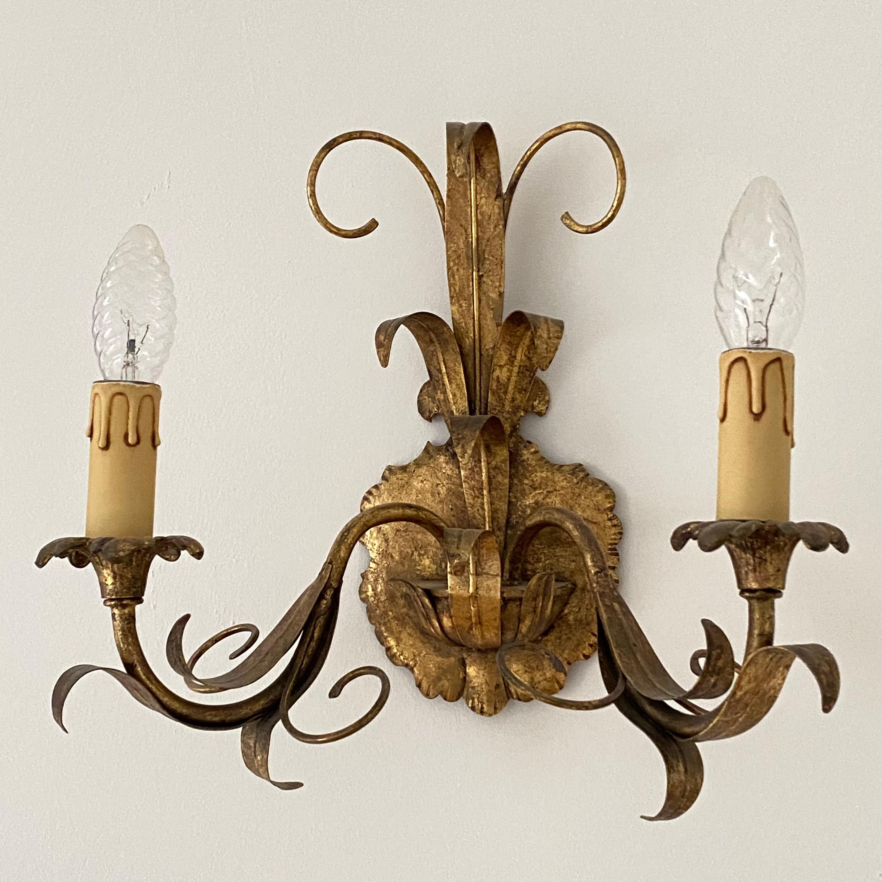 One of Four Toleware Italian Gilded Sconce Florentine Style, Italy, 1960s 2