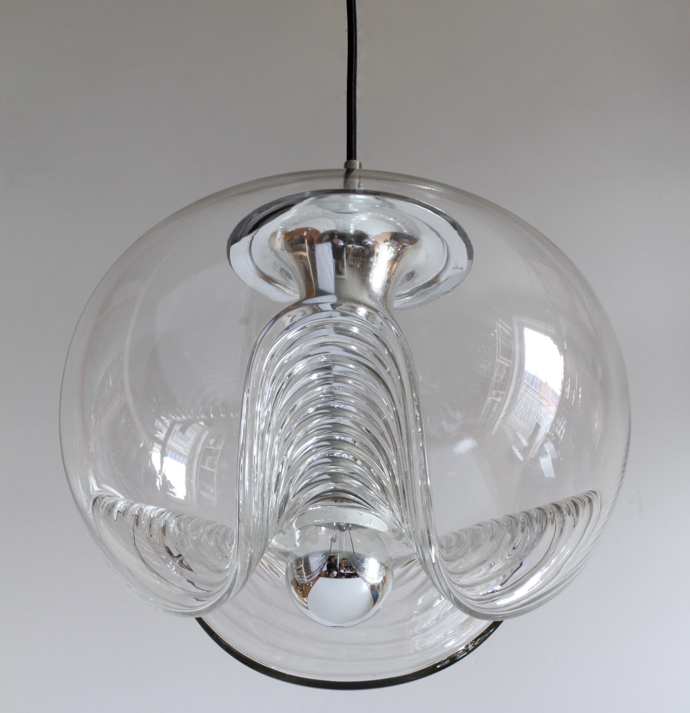 20th Century One of Ten Peill & Putzler Large Biomorphic Clear Glass & Chrome Pendant Lights For Sale