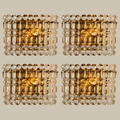 Kinkeldey, einer der acht Wandleuchter aus vergoldetem Messing und Kristallglas, 1970er Jahre