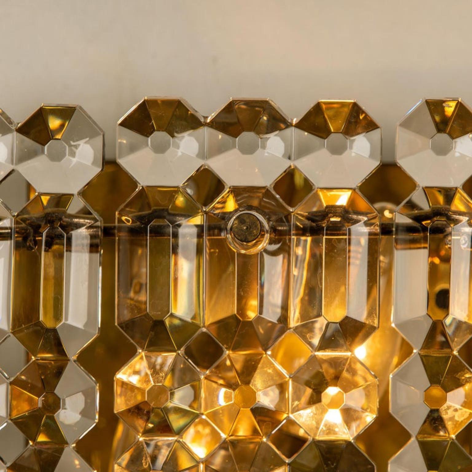 One of the Four Gilt Brass Metal Crystal Glass Sconces Kinkeldey, 1970s For Sale 7