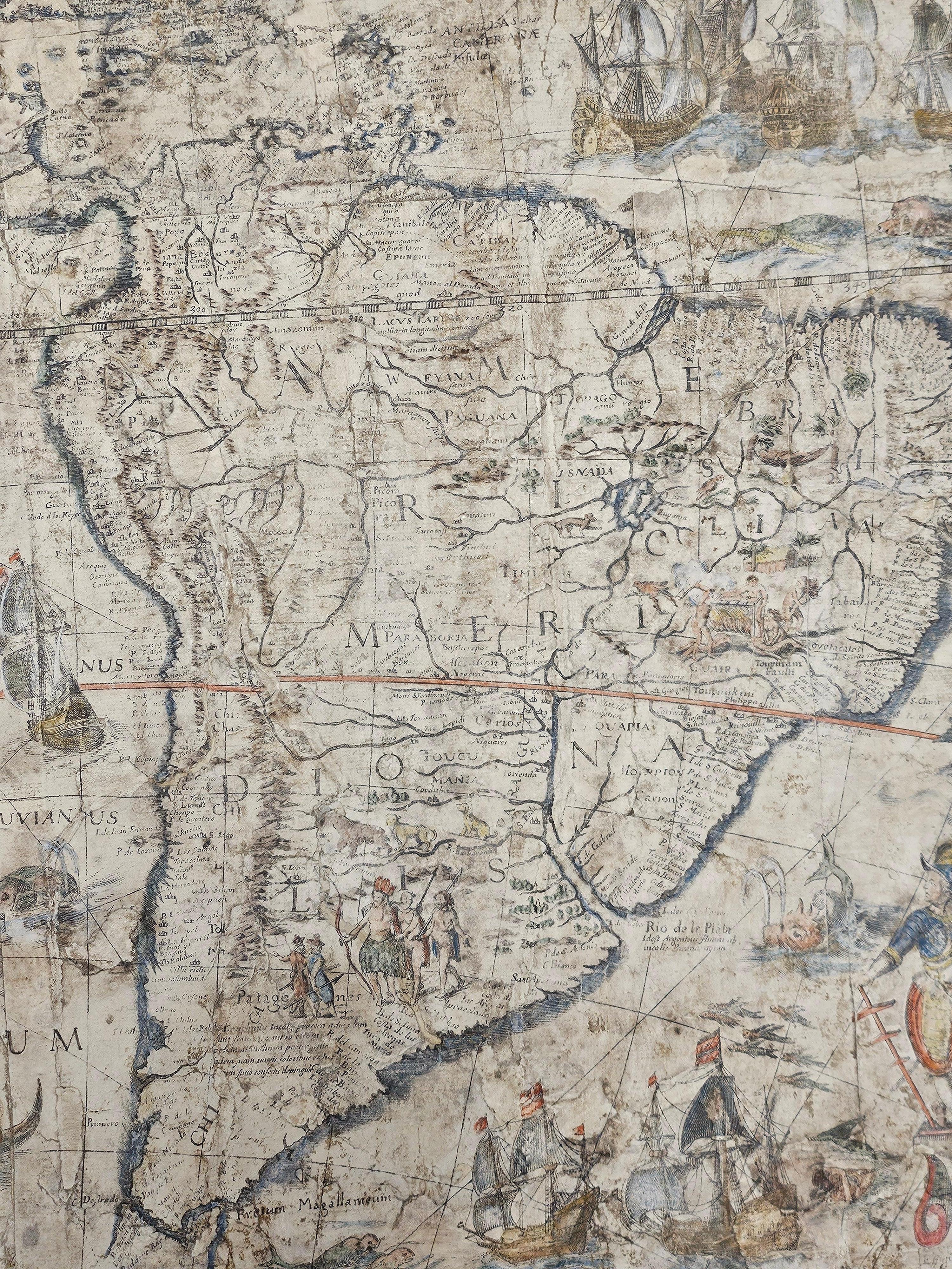 L'une des cartes de l'Amérique les plus influentes jamais réalisées.
Taille : 33.9 x 43.3 pouces.

[Nova et accurata totius Americae tabula auct. G. I. Blaeu] America quarta pars orbis quam plerunq, nuvum orbem apellitant primo detecta est anno 1492