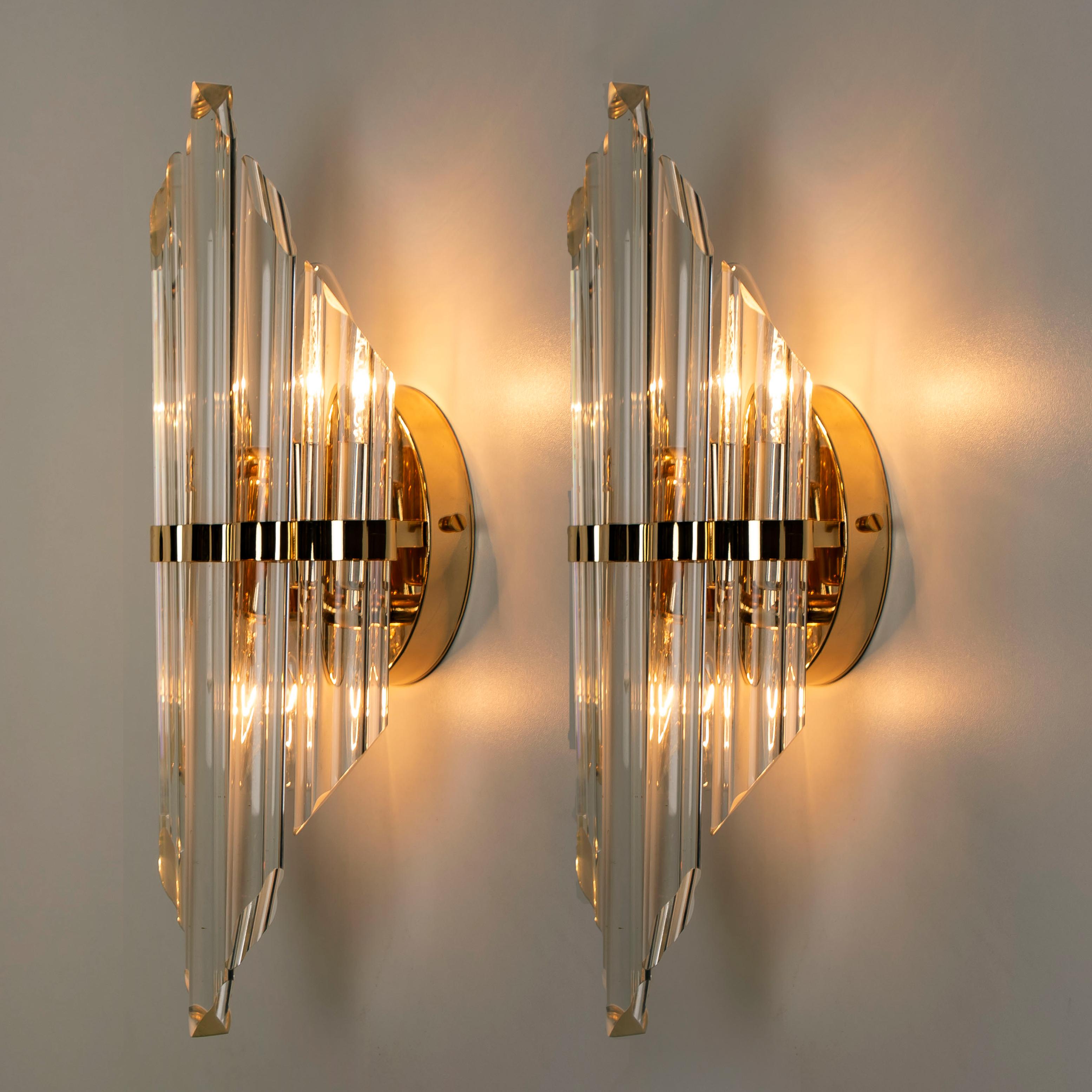 Plated One of the Seven Large Venini Style Murano Glass and Gilt Brass Sconces, Italy