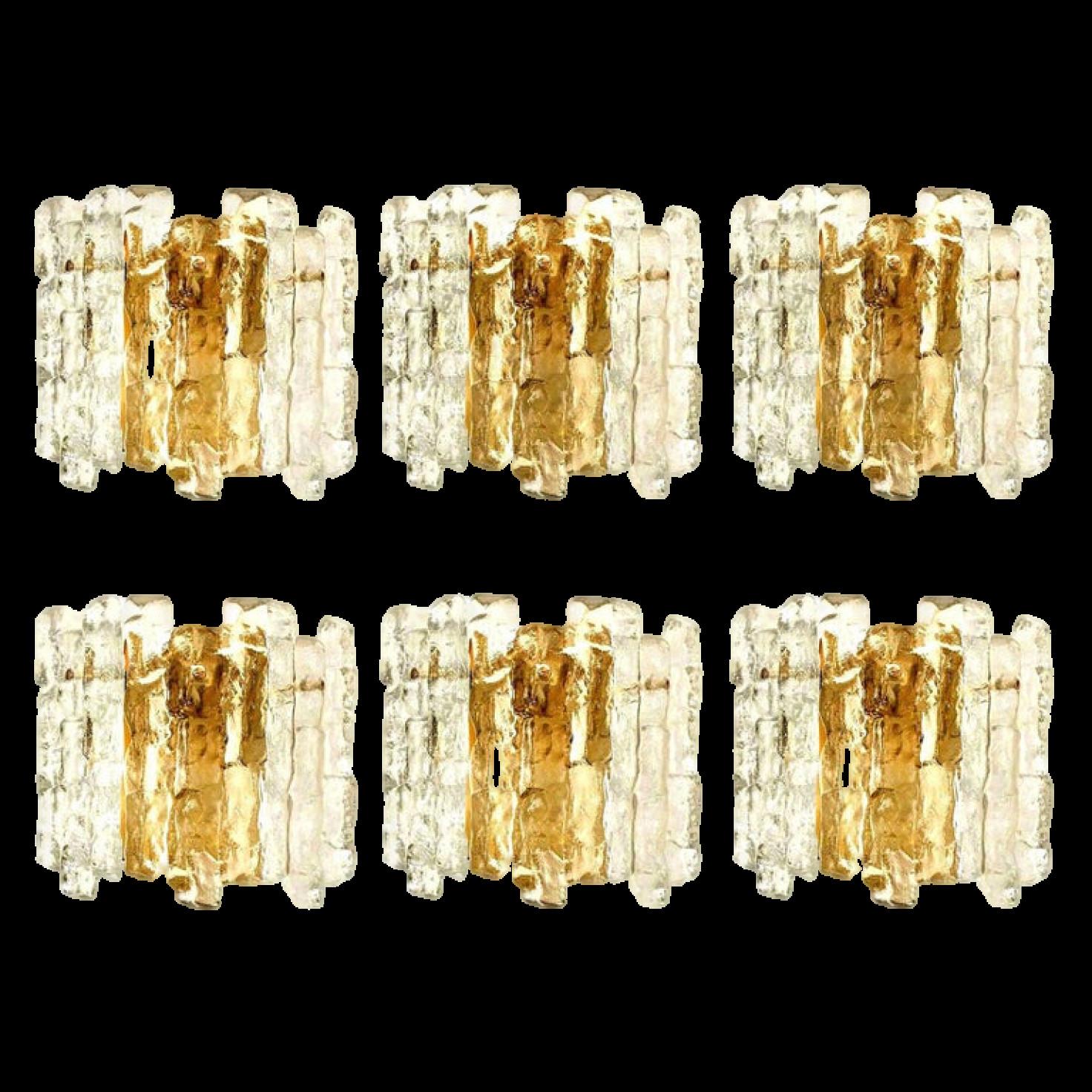 Set of 6 beautiful and elegant modern brass toned wall lights or sconces, manufactured by J.T. Kalmar Austria in the 1970s. Lovely design, executed to a very high standard.

Please notice the price is for 1 item. Several available.

Each wall light